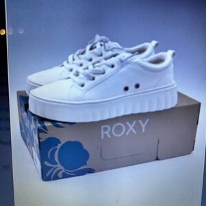 Roxy Women’s White Sneakers